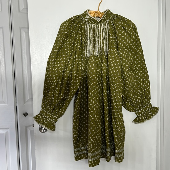 Sold - Picture 3 of 12